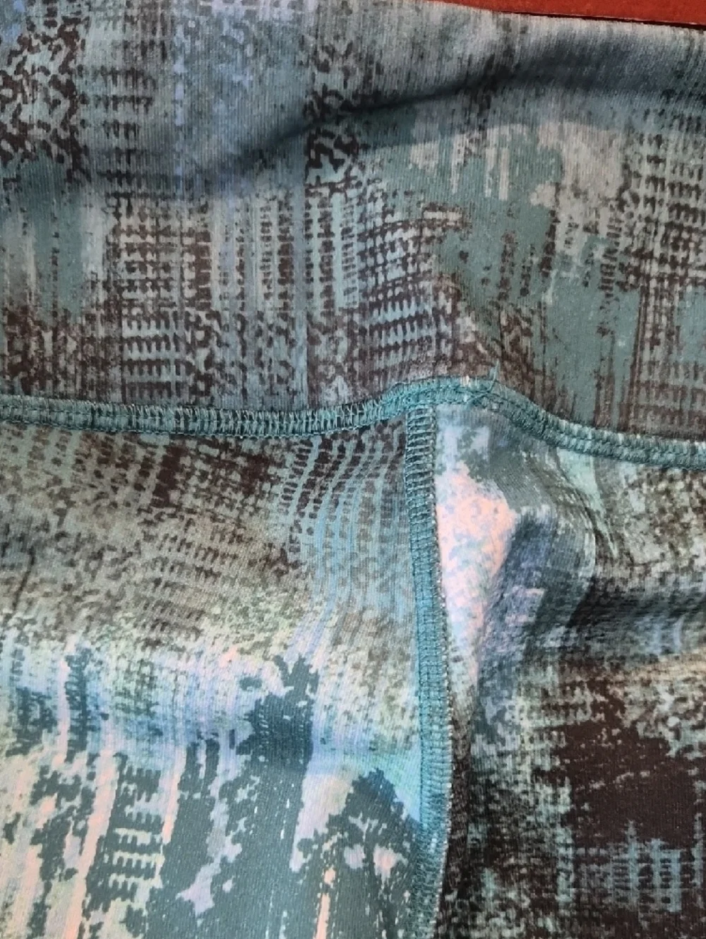 ALO Yoga Blue & Black Abstract Print Leggings